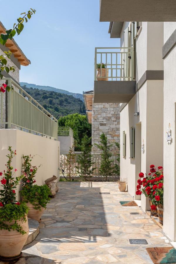 Sea And Sun Luxury Pools' Villas Chorevtón Exteriér fotografie